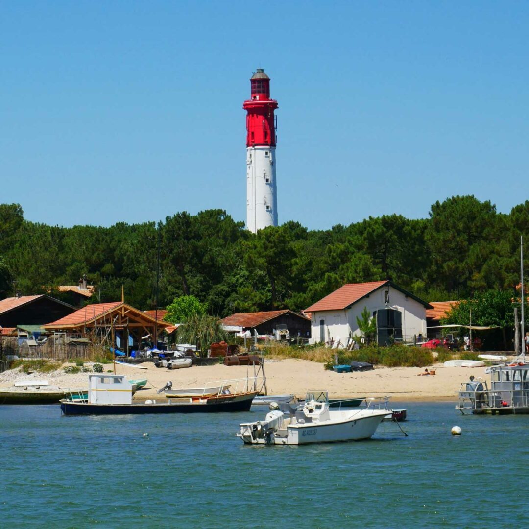 Bateaux et phare du Cap Ferret.